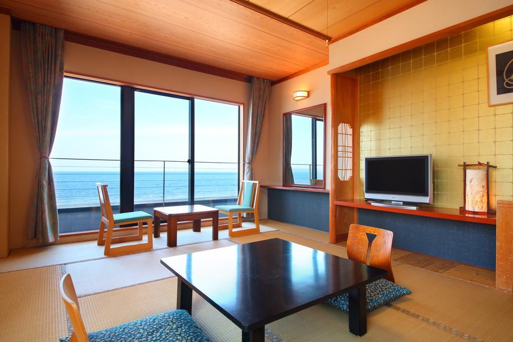 Seaside Hotel Mimatsu Ooetei Беппу Номер фото